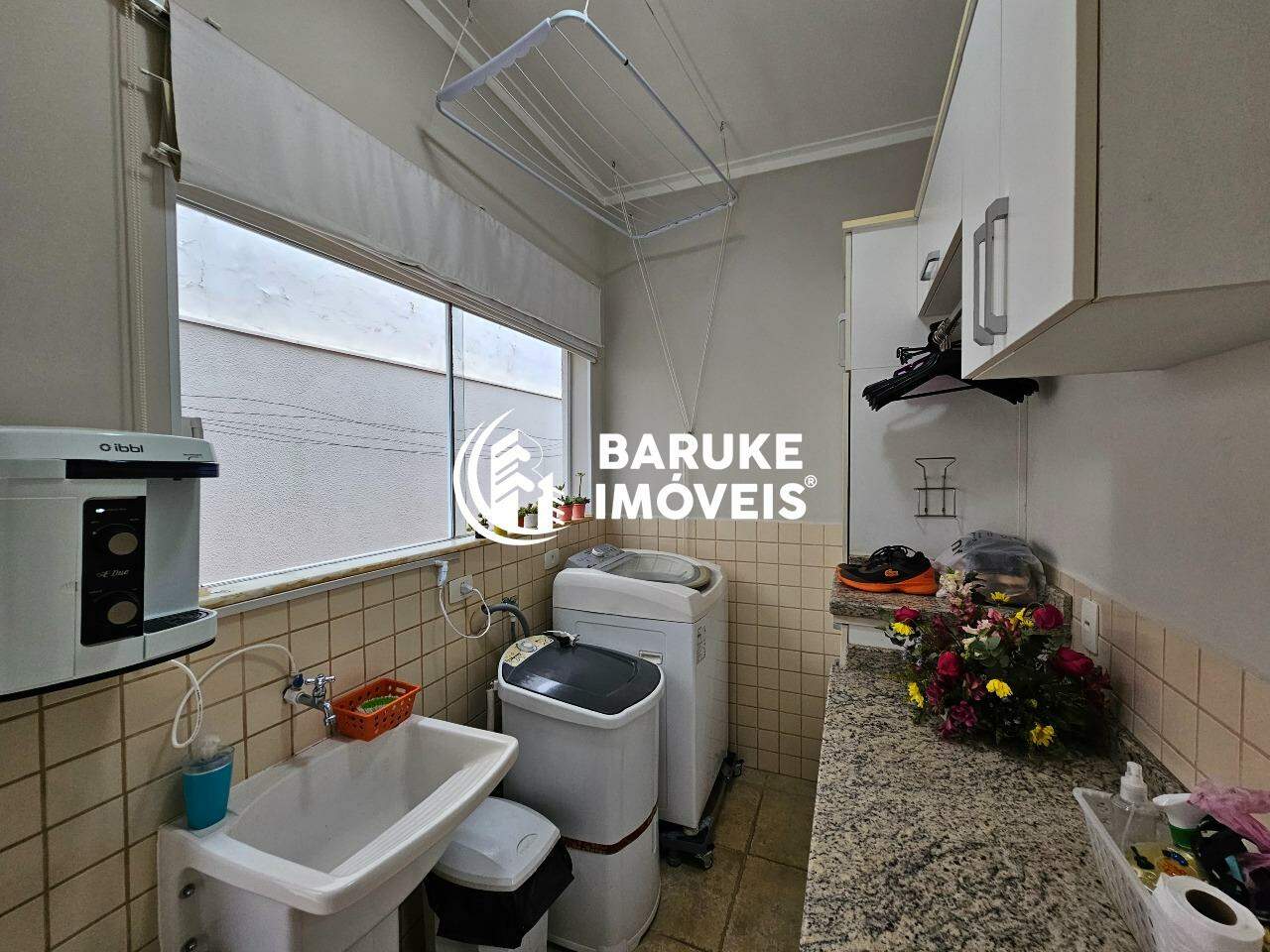 Casa de condomínio à venda no bairro VILA INGLESAIndaiatuba: 
