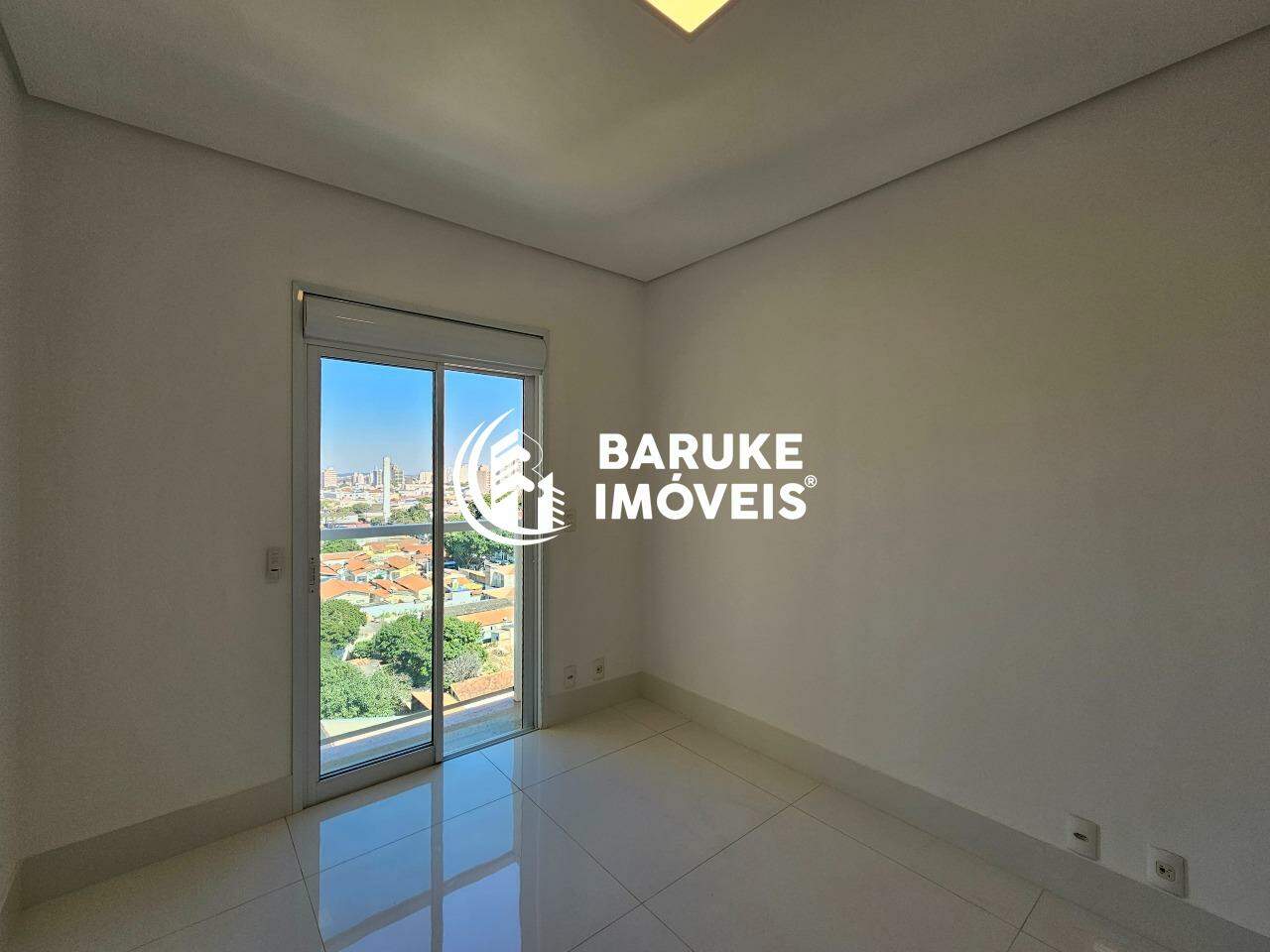 Apartamento à venda no bairro VILA TODOS OS SANTOSIndaiatuba: 