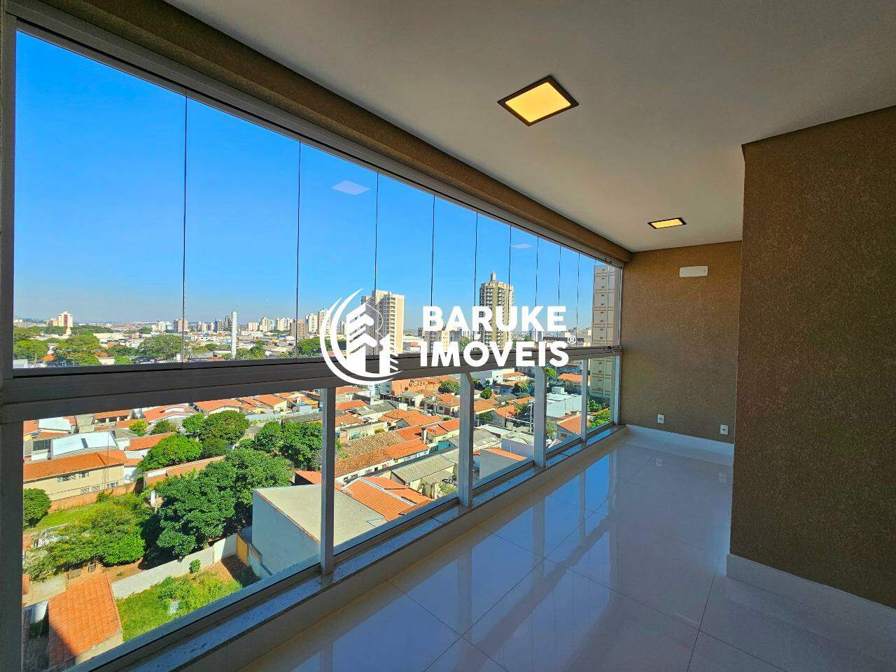 Apartamento à venda no bairro VILA TODOS OS SANTOSIndaiatuba: 