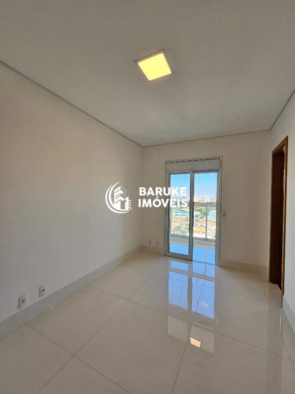 Apartamento à venda no bairro VILA TODOS OS SANTOSIndaiatuba: 