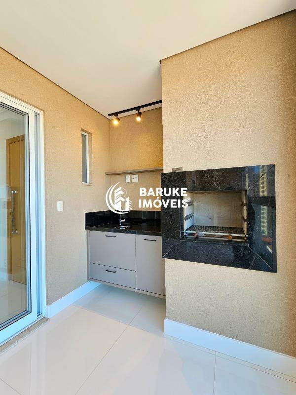Apartamento à venda no bairro VILA TODOS OS SANTOSIndaiatuba: 
