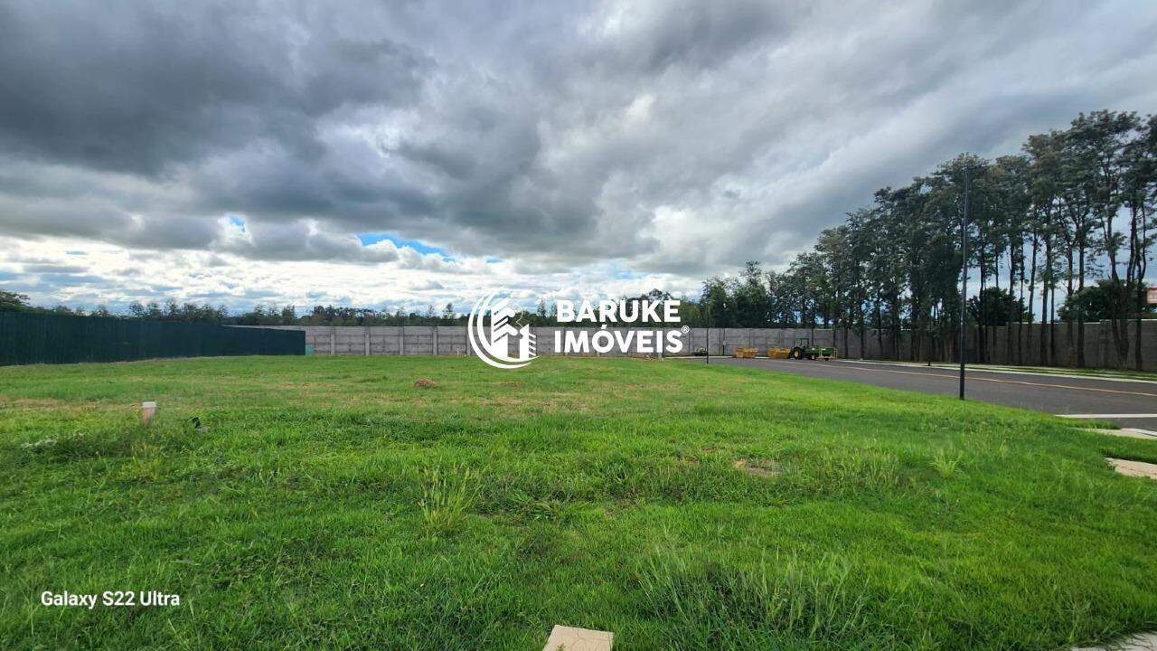 Terreno à venda no bairro RESERVA ITANHANGÁIndaiatuba: 