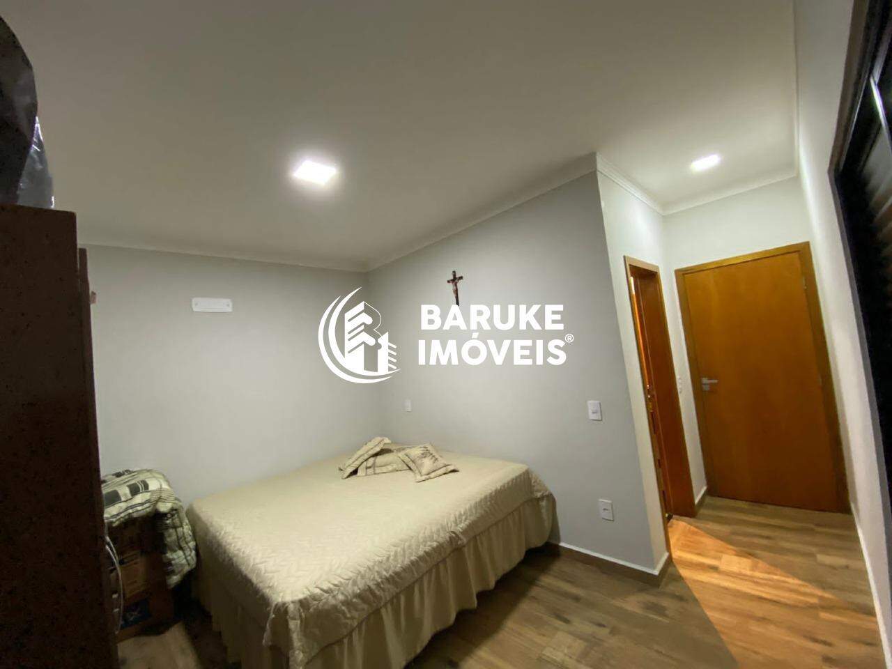 Casa de condomínio à venda no bairro JARDINS DO IMPÉRIOIndaiatuba: 