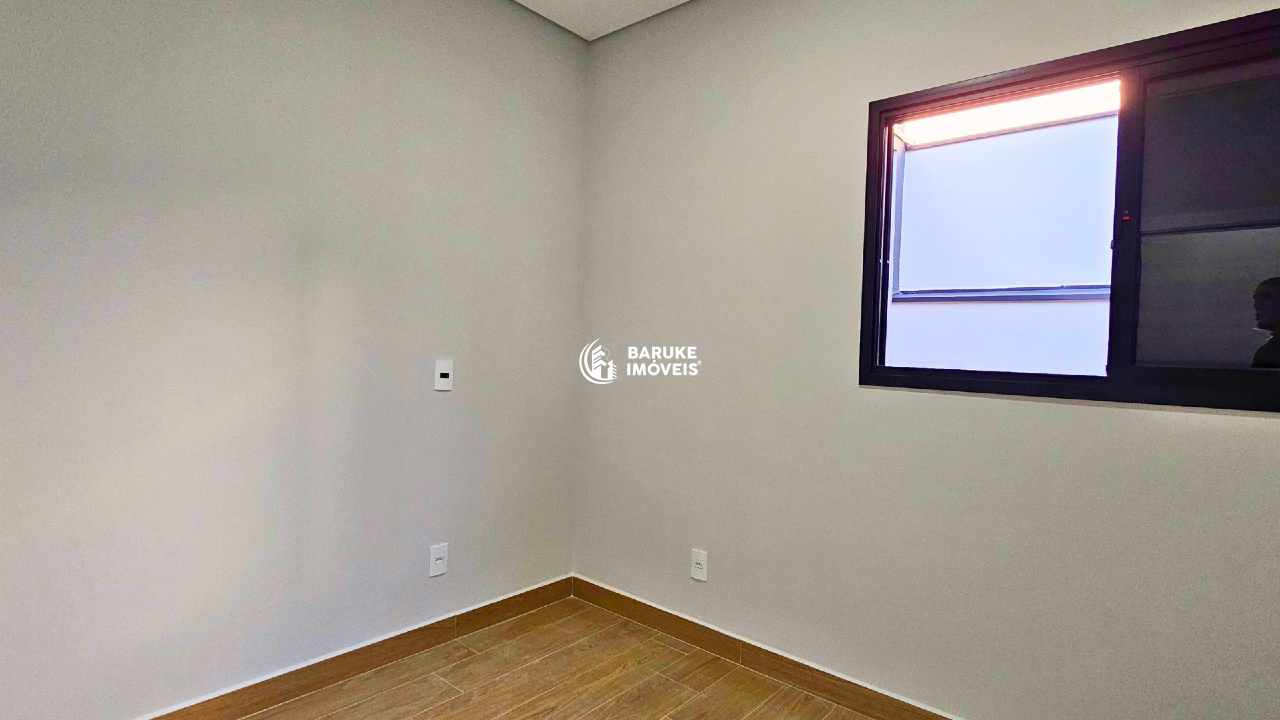 Casa de condomínio à venda no bairro JARDIM VISTA VERDEIndaiatuba: