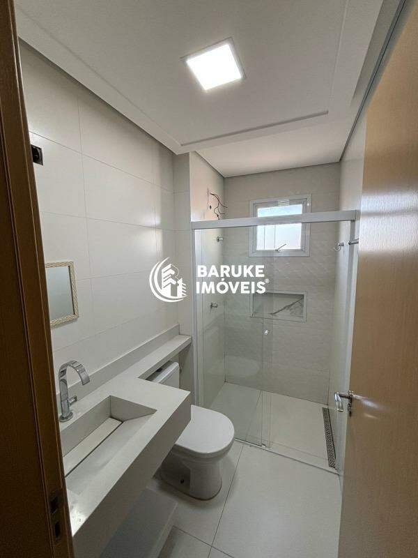 Apartamento à venda no bairro CENTROIndaiatuba: 