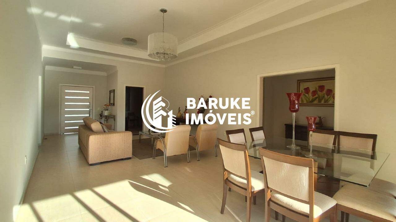 Casa de condomínio à venda no bairro VILA SUICAIndaiatuba: 