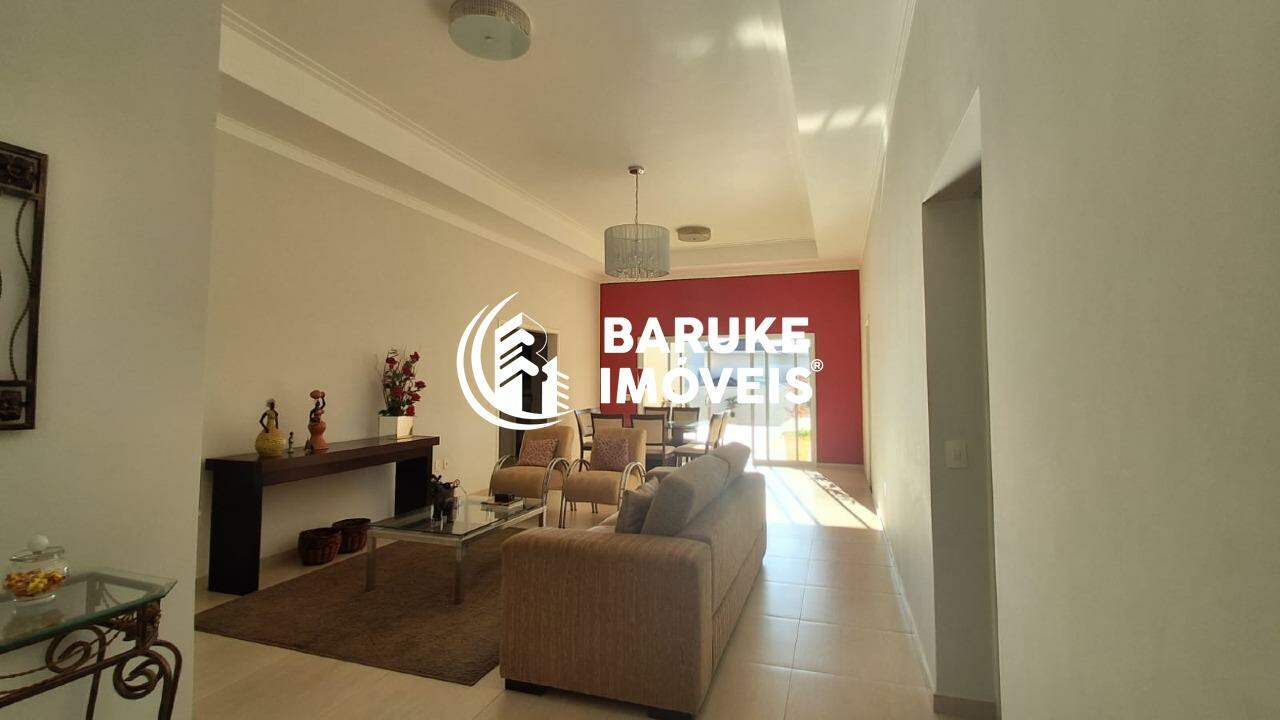 Casa de condomínio à venda no bairro VILA SUICAIndaiatuba: 