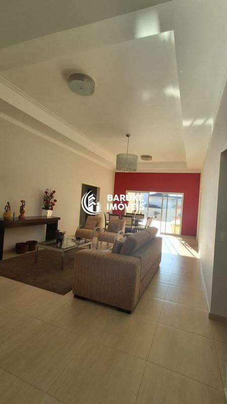 Casa de condomínio à venda no bairro VILA SUICAIndaiatuba: 