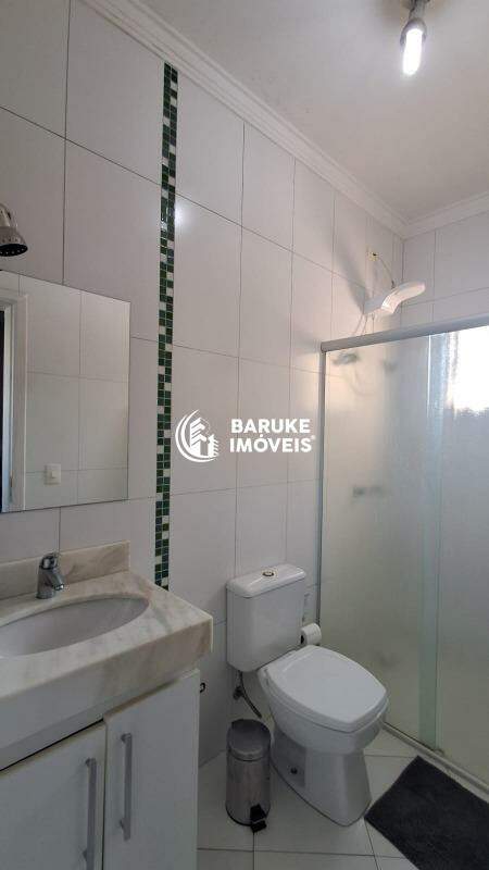 Casa de condomínio à venda no bairro VILA SUICAIndaiatuba: 