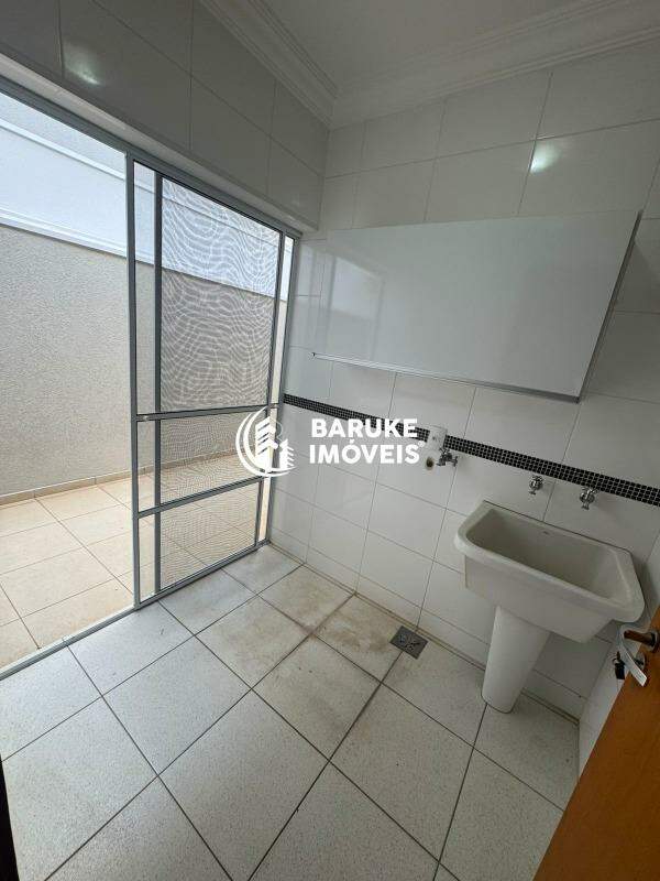 Casa de condomínio para aluguel no bairro JARDIM AMSTALDEN RESIDENCEIndaiatuba: 