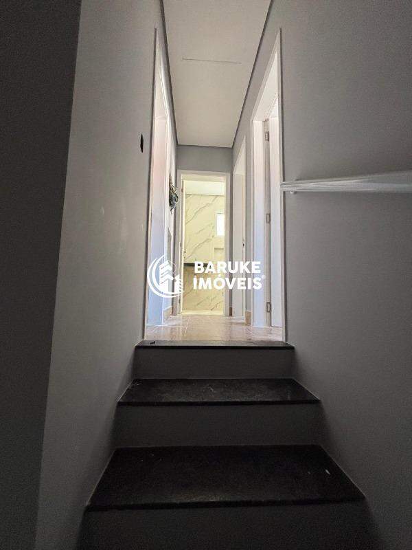 Casa de condomínio à venda no bairro RESIDENCIAL FLAMBOYANTIndaiatuba: 