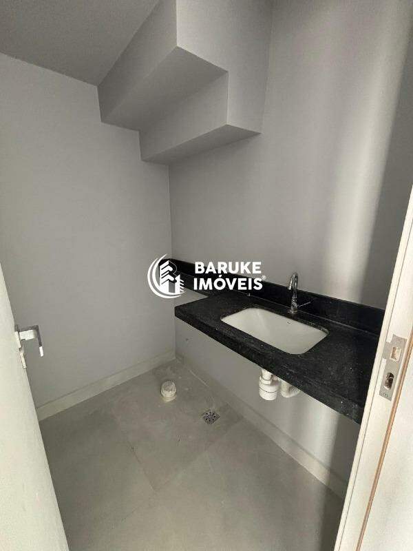 Casa de condomínio à venda no bairro RESIDENCIAL FLAMBOYANTIndaiatuba: 