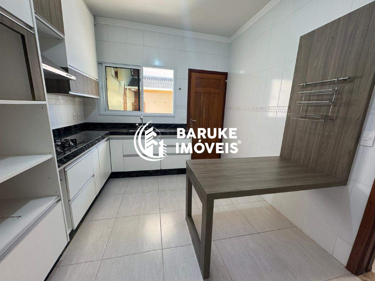 Casa de condomínio para aluguel no bairro Jardim PanoramaIndaiatuba: 