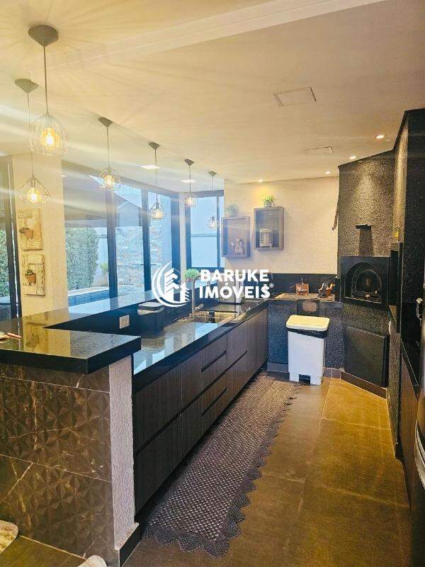 Casa de condomínio para aluguel no bairro JARDIM AMSTALDEN RESIDENCEIndaiatuba: 
