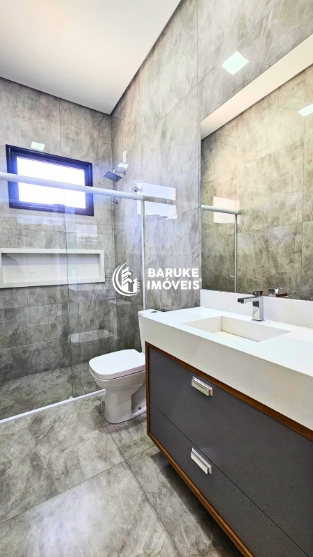 Casa de condomínio à venda no bairro JARDIM RESIDENCIAL DONA MARIA CANDIDAIndaiatuba: 