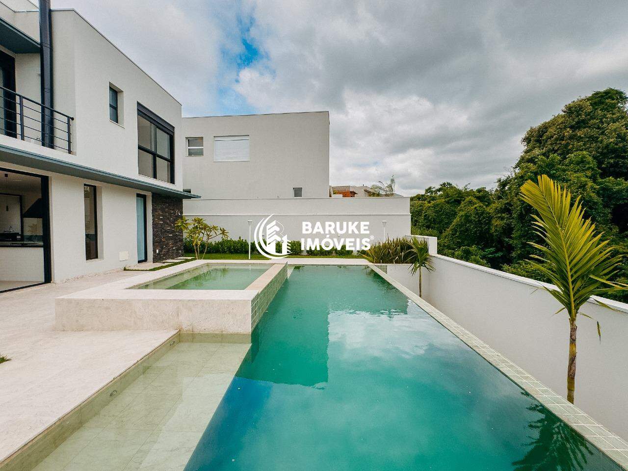 Casa de condomínio à venda no bairro Parque Villa dos PinheirosIndaiatuba: 