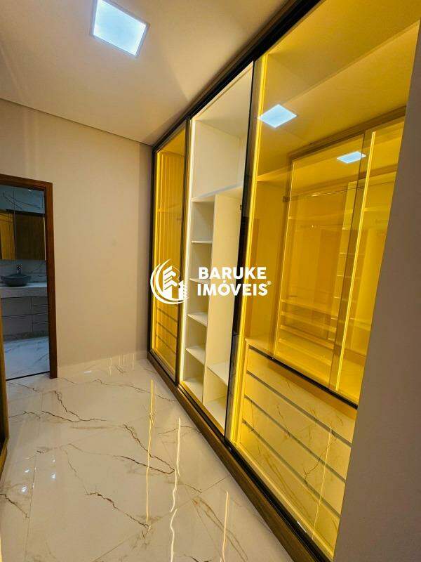 Casa de condomínio à venda no bairro JARDIM RESIDENCIAL DONA LUCILLAIndaiatuba: 