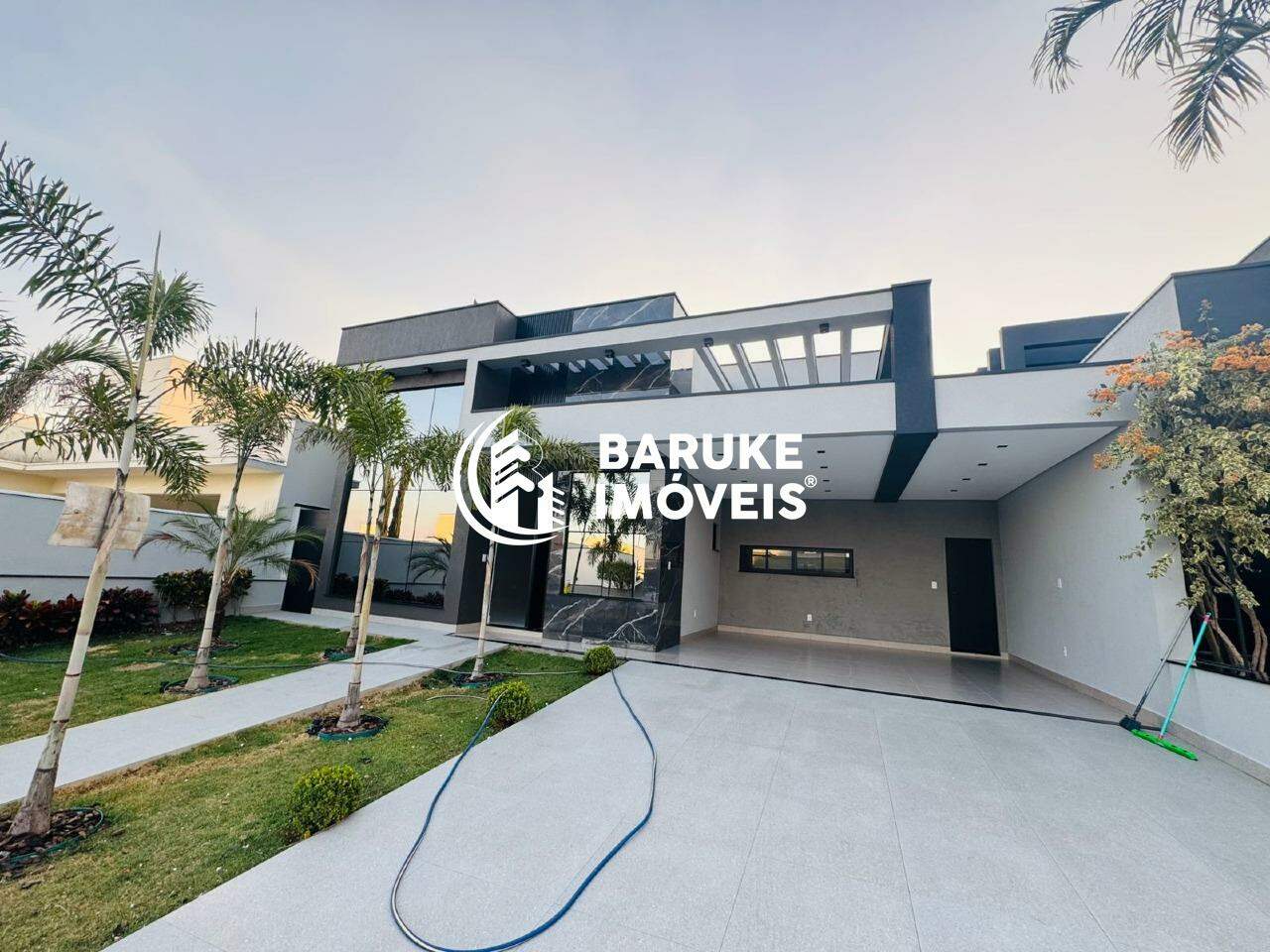 Casa de condomínio à venda no bairro JARDIM RESIDENCIAL DONA LUCILLAIndaiatuba: 