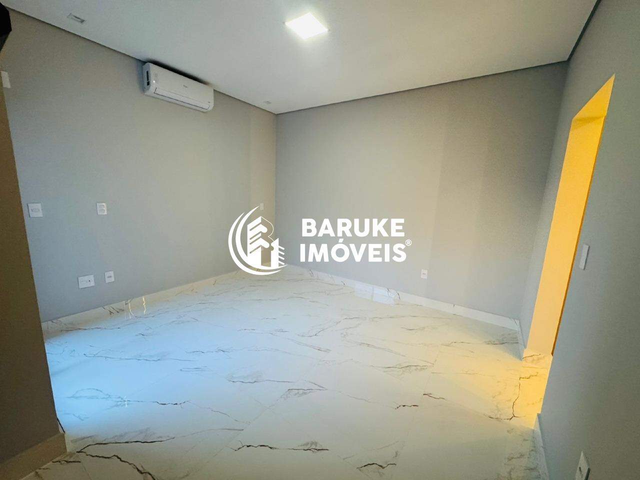 Casa de condomínio à venda no bairro JARDIM RESIDENCIAL DONA LUCILLAIndaiatuba: 