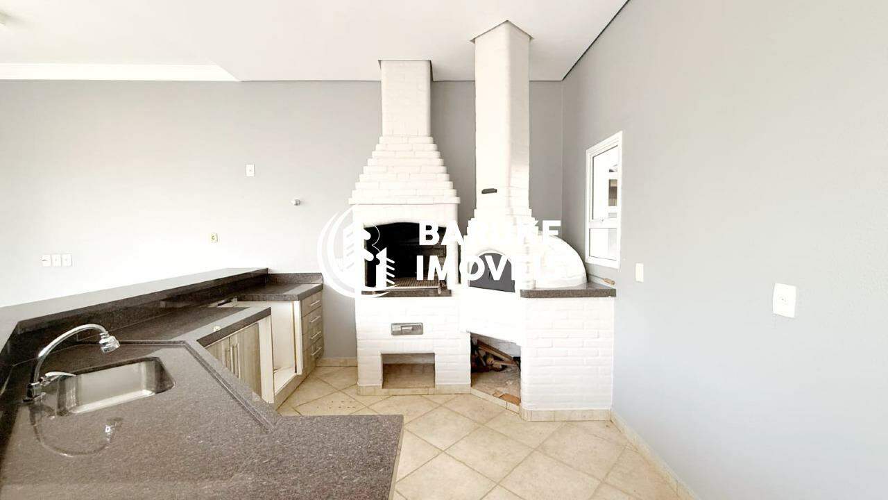 Casa de condomínio à venda no bairro JARDIM RESIDENCIAL SANTA CLARAIndaiatuba: 