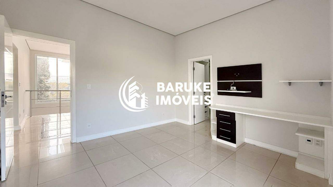 Casa de condomínio à venda no bairro JARDIM RESIDENCIAL SANTA CLARAIndaiatuba: 
