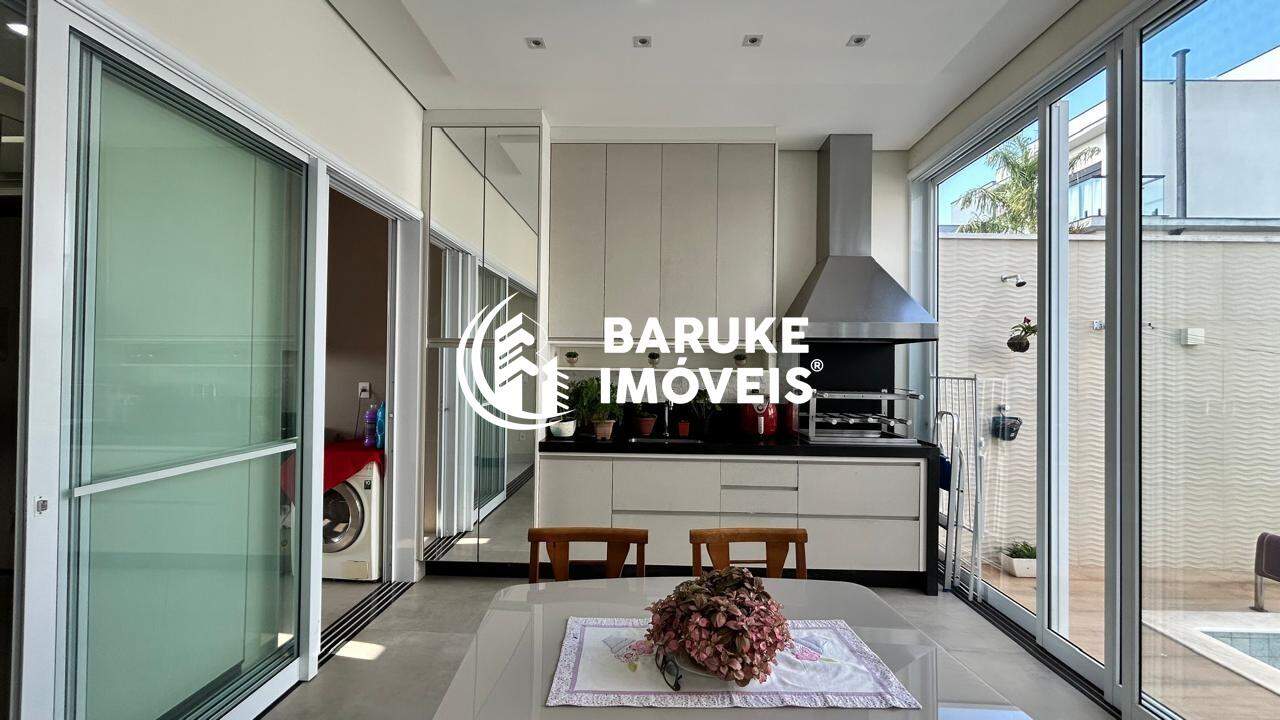 Casa de condomínio à venda no bairro JARDIM RESIDENCIAL VIENAIndaiatuba: 