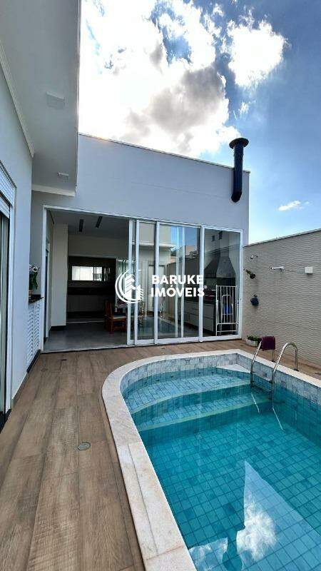 Casa de condomínio à venda no bairro JARDIM RESIDENCIAL VIENAIndaiatuba: 