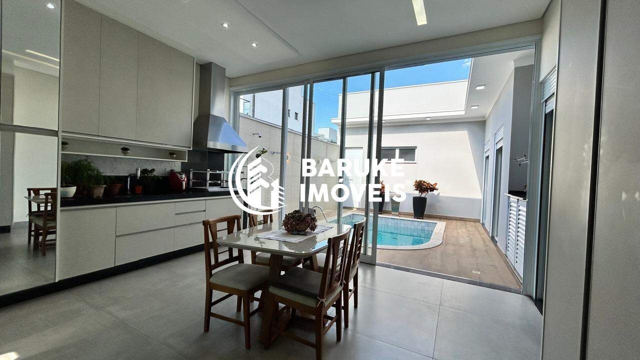 Casa de condomínio à venda no bairro JARDIM RESIDENCIAL VIENAIndaiatuba: 