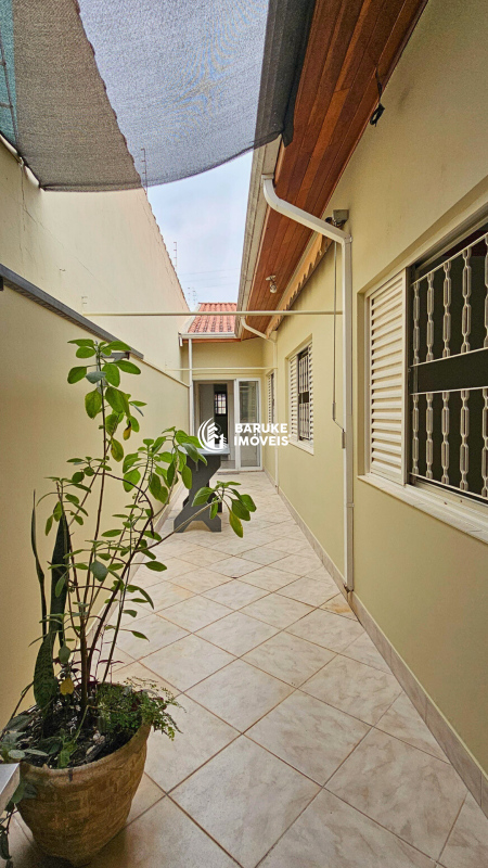 Casa à venda no bairro JARDIM UMUARAMAIndaiatuba: 