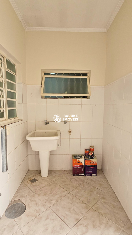 Casa à venda no bairro JARDIM UMUARAMAIndaiatuba: 