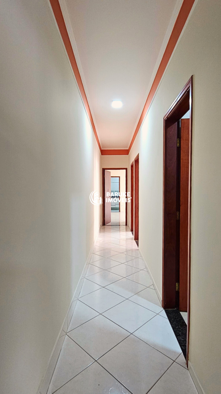 Casa à venda no bairro JARDIM UMUARAMAIndaiatuba: 