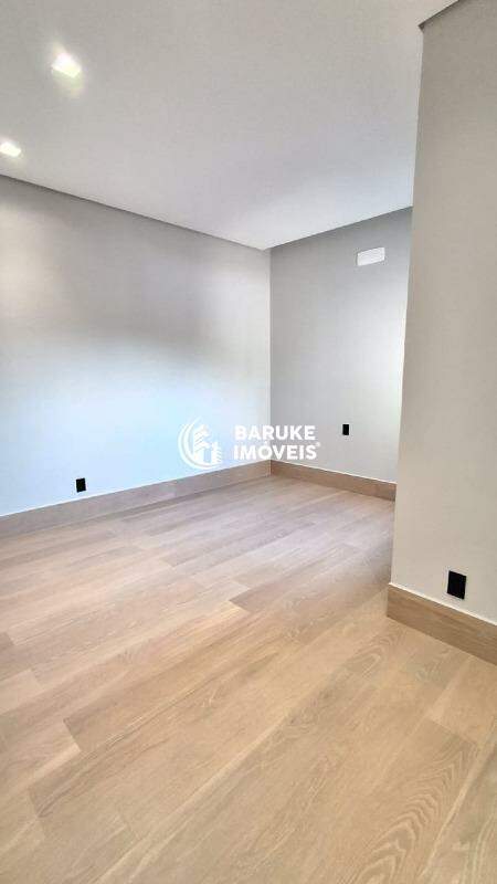 Casa de condomínio para aluguel no bairro JARDIM VILLA ROMANAIndaiatuba: 