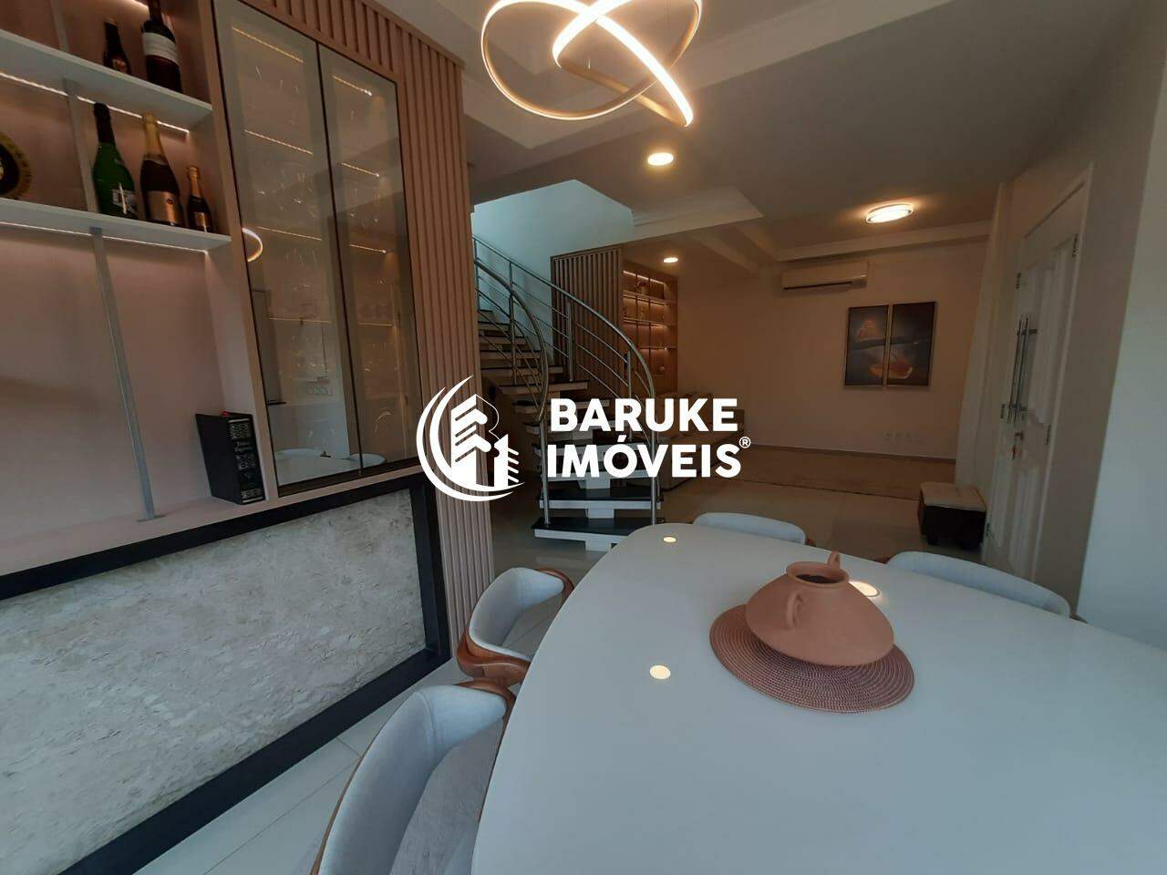 Casa de condomínio à venda no bairro VILLAGGIO DI ITAICIIndaiatuba: 