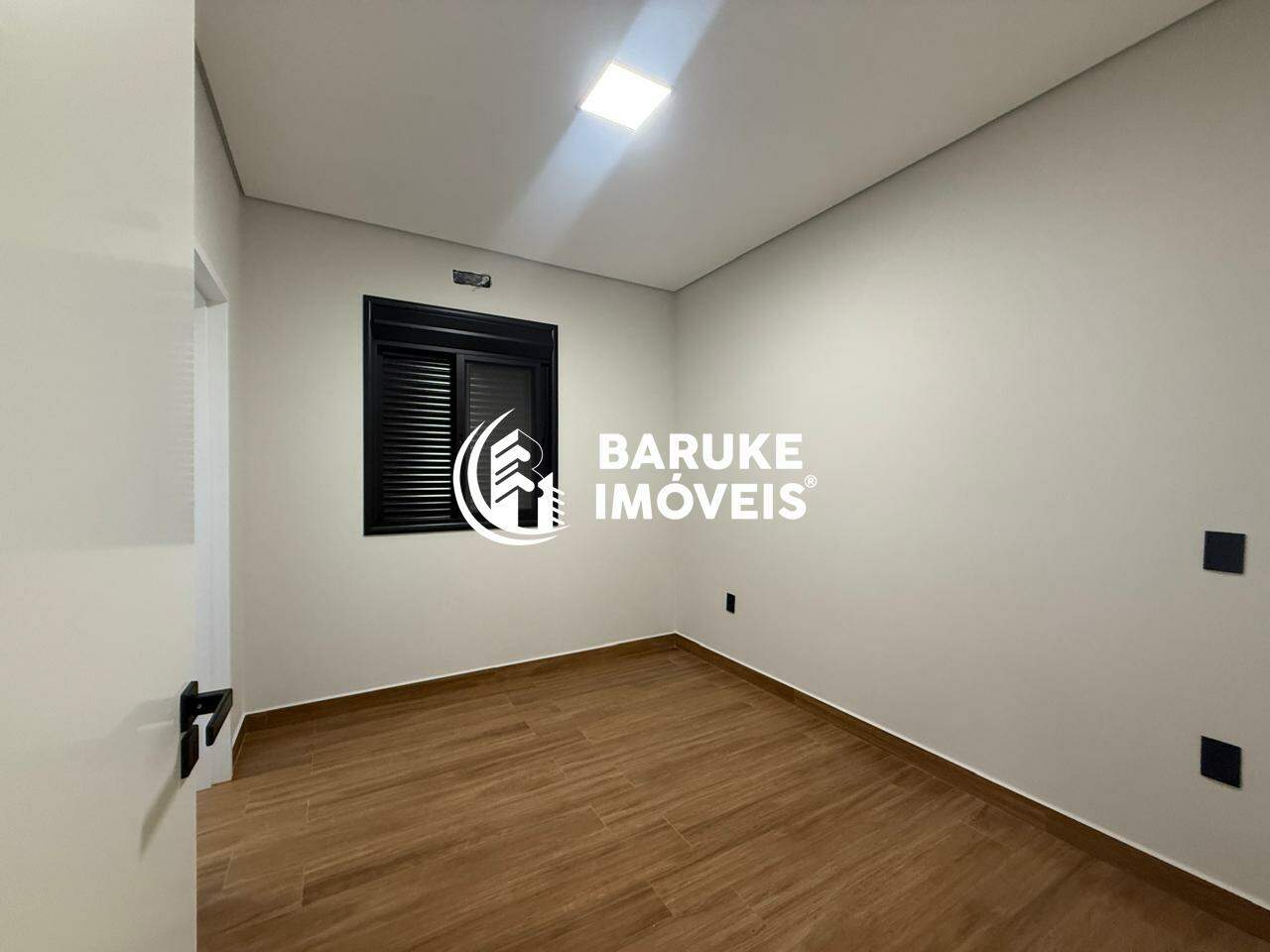 Casa de condomínio à venda no bairro Loteamento Park Gran ReserveIndaiatuba: 