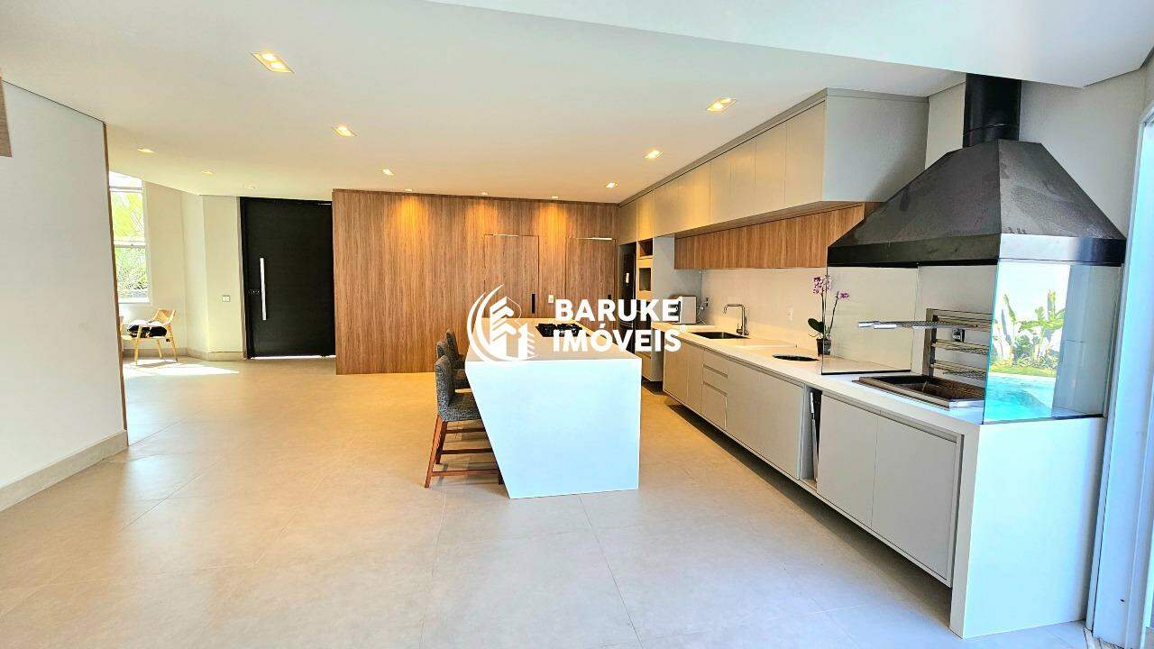 Casa de condomínio à venda no bairro JARDIM RESIDENCIAL SANTA CLARAIndaiatuba: 