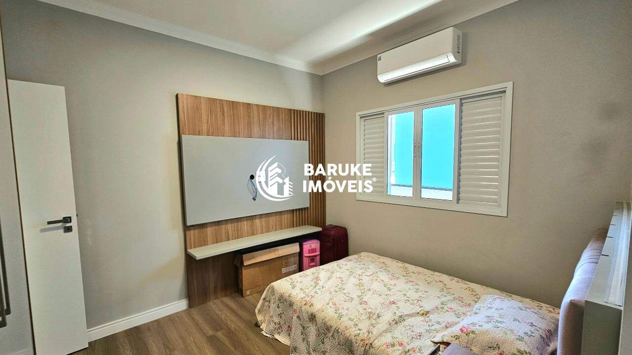 Casa de condomínio à venda no bairro JARDIM RESIDENCIAL SANTA CLARAIndaiatuba: 
