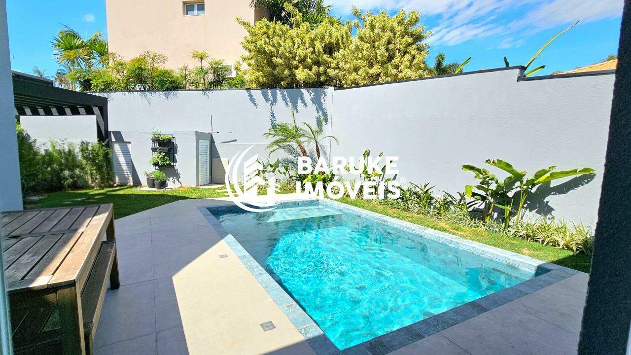 Casa de condomínio à venda no bairro JARDIM RESIDENCIAL SANTA CLARAIndaiatuba: 