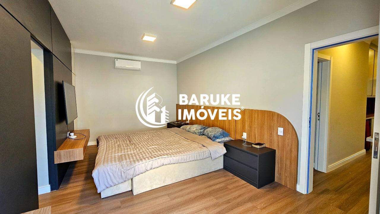 Casa de condomínio à venda no bairro JARDIM RESIDENCIAL SANTA CLARAIndaiatuba: 