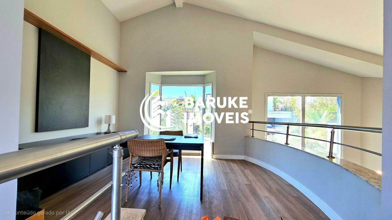Casa de condomínio à venda no bairro JARDIM RESIDENCIAL SANTA CLARAIndaiatuba: 