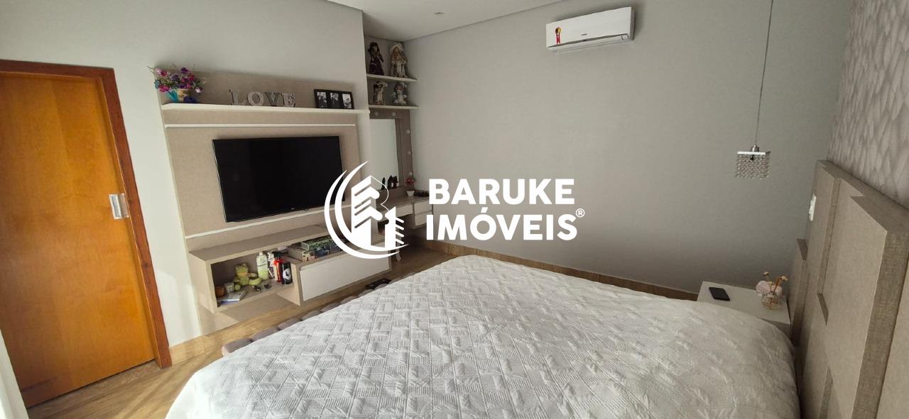 Casa de condomínio à venda no bairro JARDIM RESIDENCIAL DONA LUCILLAIndaiatuba: 