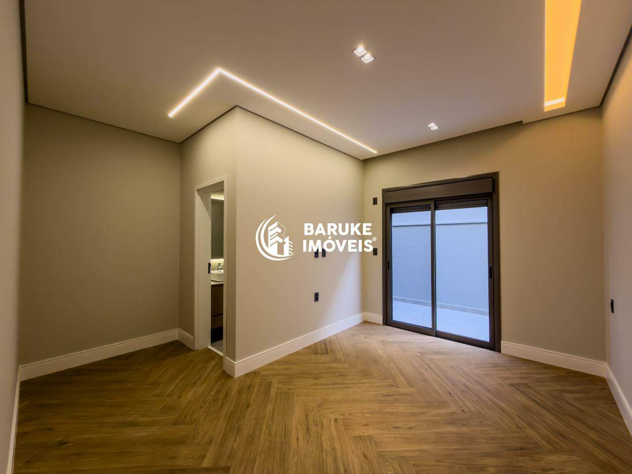 Casa de condomínio à venda no bairro JARDIM RESIDENCIAL HELVETIA PARK IIIndaiatuba: 