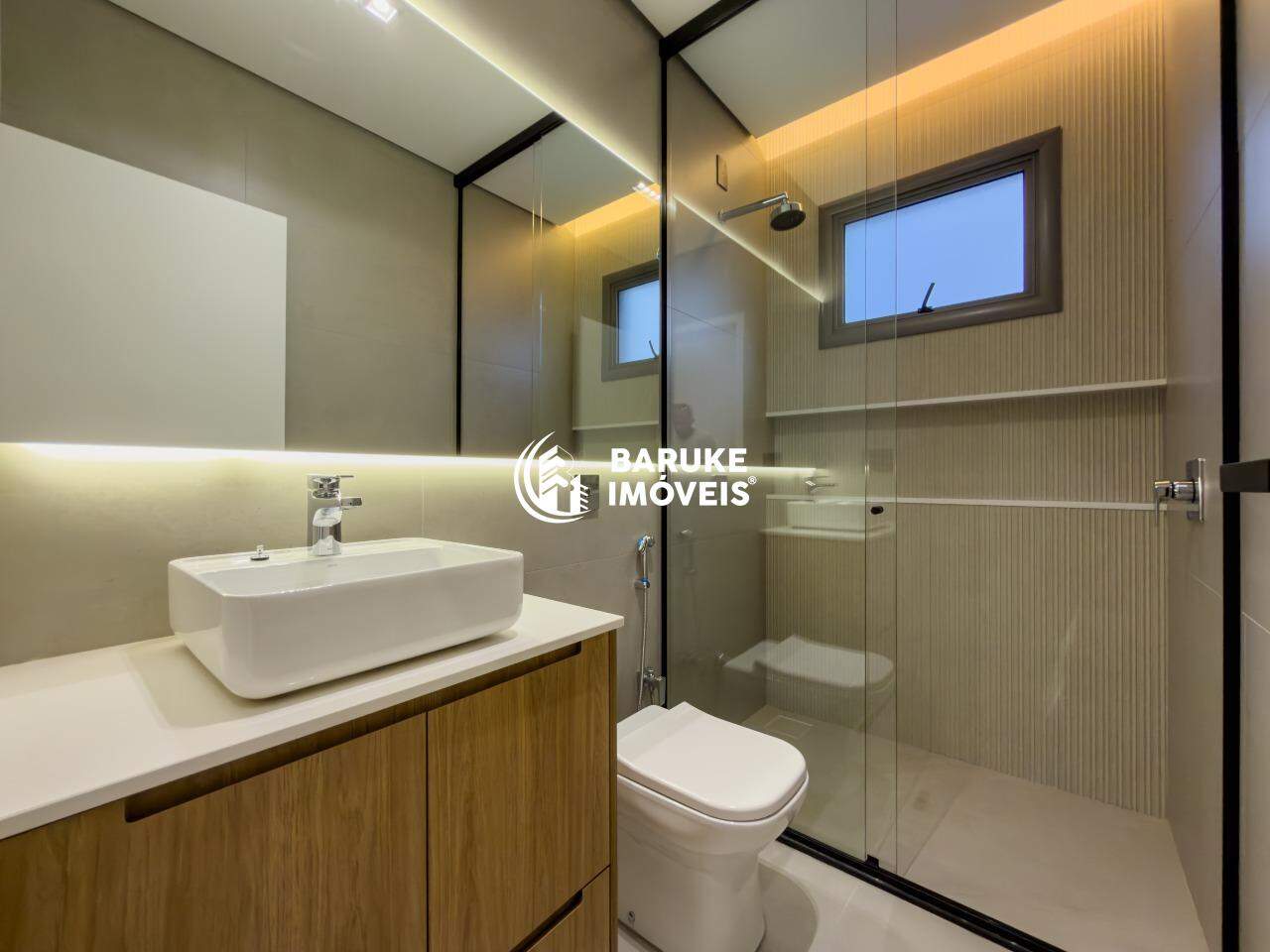 Casa de condomínio à venda no bairro JARDIM RESIDENCIAL HELVETIA PARK IIIndaiatuba: 