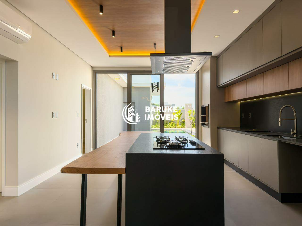 Casa de condomínio à venda no bairro JARDIM RESIDENCIAL HELVETIA PARK IIIndaiatuba: 