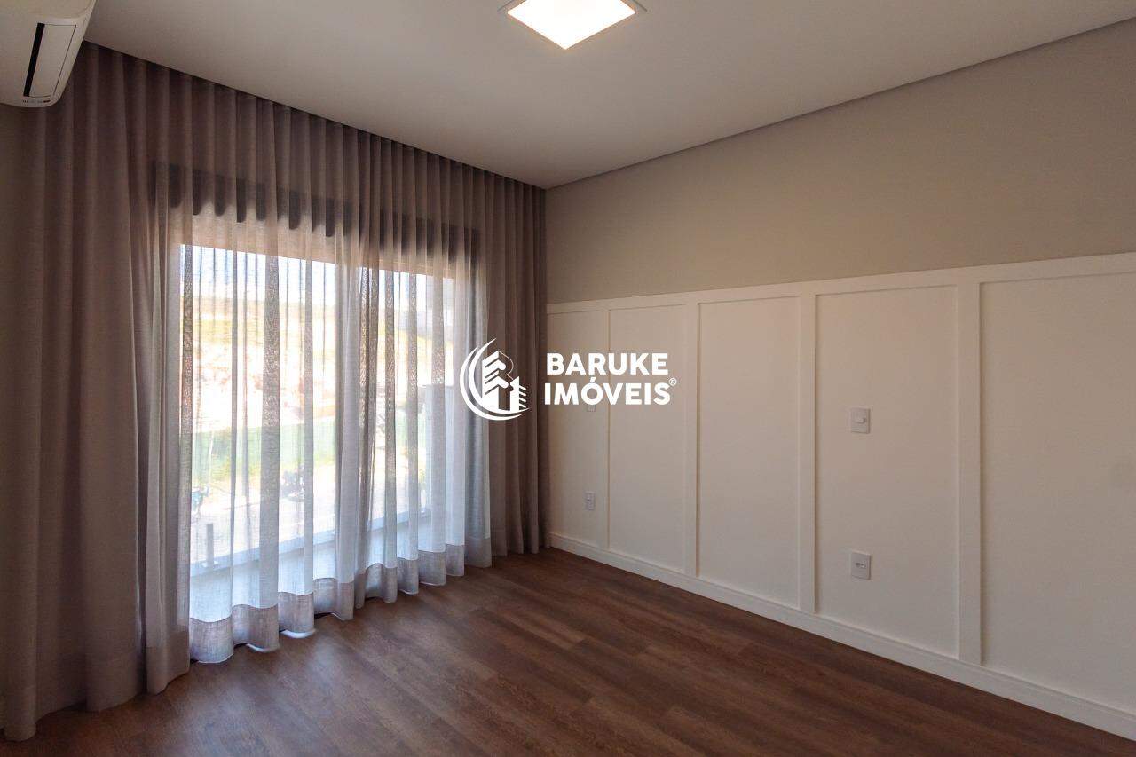 Casa de condomínio à venda no bairro Parque Villa dos PinheirosIndaiatuba: 