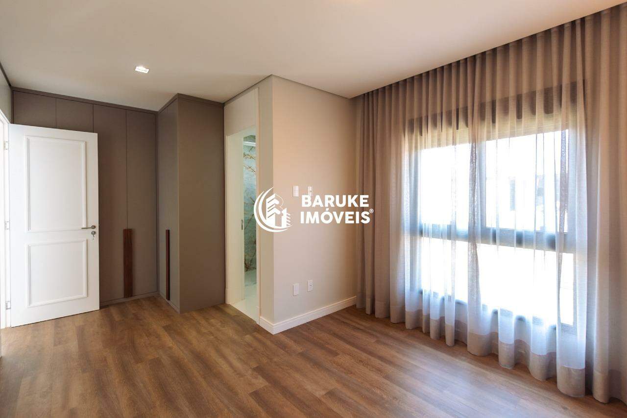 Casa de condomínio à venda no bairro Parque Villa dos PinheirosIndaiatuba: 