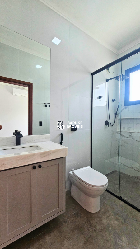 Casa de condomínio à venda no bairro JARDIM RESIDENCIAL VIENAIndaiatuba: 