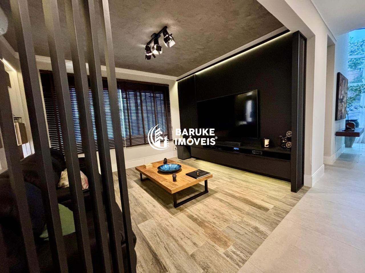 Casa de condomínio à venda no bairro JARDIM RESIDENCIAL HELVETIA PARK IIIndaiatuba: 