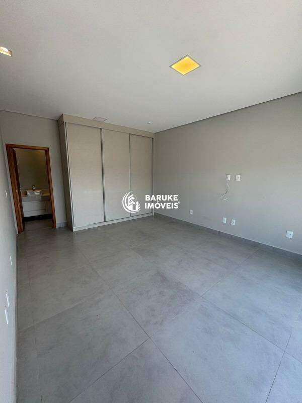 Casa de condomínio para aluguel no bairro RESIDENCIAL MILANOIndaiatuba: 