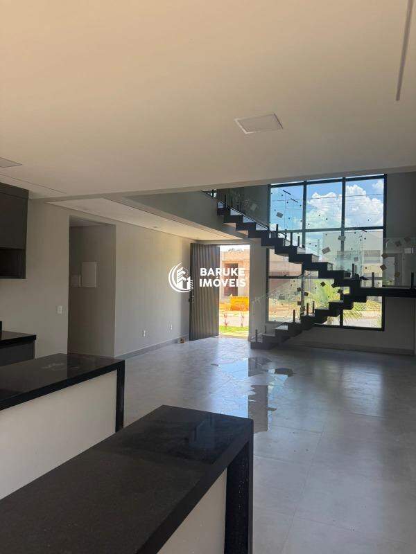 Casa de condomínio para aluguel no bairro RESIDENCIAL MILANOIndaiatuba: 