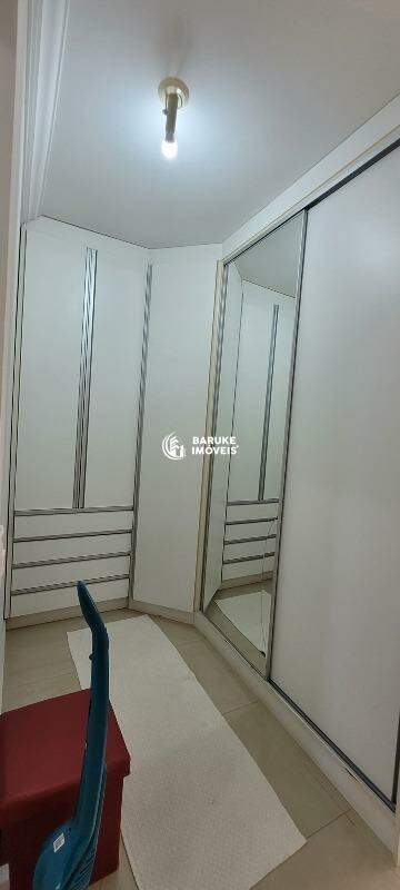 Casa de condomínio à venda no bairro JARDIM VILA PARADISOIndaiatuba: 